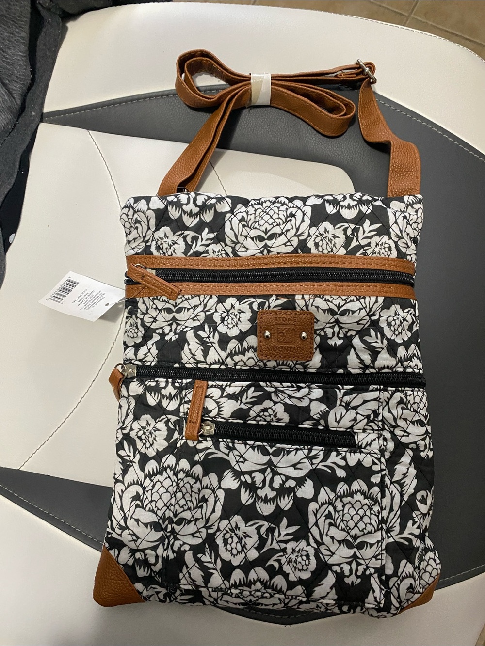 Stone Mountain - Crossbody Floral Quilted Shoulder Bag with Tan Accents - NWT